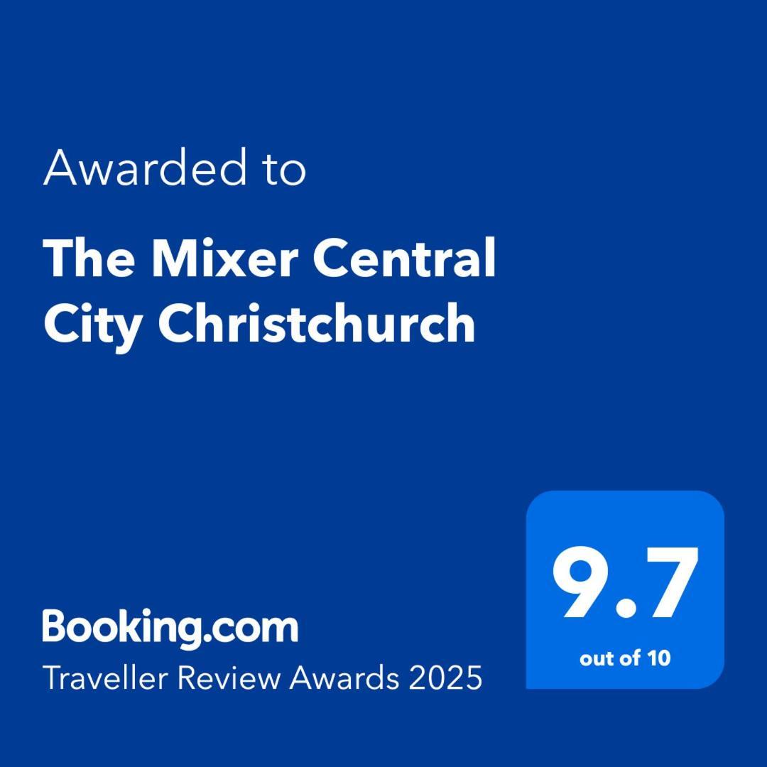 The Mixer Central City - Gym Membership Included Κράισττσερτς Εξωτερικό φωτογραφία
